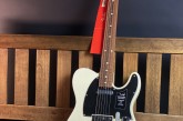 Fender Vintera 60s Telecaster Bigsby White Blonde-13.jpg